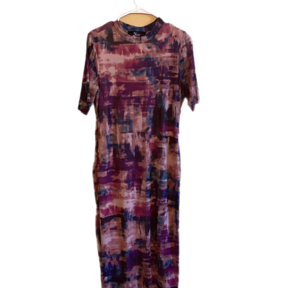 Nina Parker Midi Length Printed Dress - Picture 2 of 5